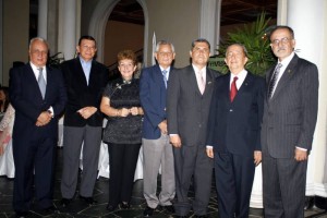 Saúl Meza, Jorge Pulido, Helena Arenas, Alejandro Gómez, Ciro Soto Barajas, Luis Aramburo y José Iván Hurtado.