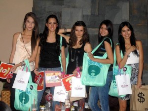 Las modelos Alejandra Díaz, Daniela López, Catalina Barrera, María Camila Vesga y Tatiana Bautista.