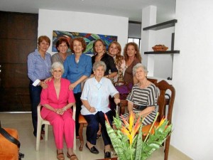 Beatriz Gómez, Yolanda Gómez, Luz Eugenia Gómez, Gladys Nieto, Johanna Cuellar, Martha Peralta, Margarita Prada, Elvinia Prada y Lucila Prada.