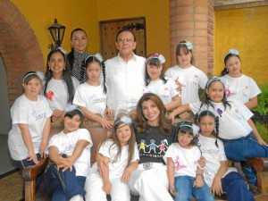 Estas son las niñas bumanguesas que participarán en el Reinado Nacional de Talento de Niñas Especiales. Suministradas / GENTE DE CABECERA
