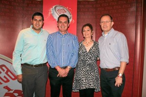 Alejandro Almeida, Jorge Iván Domínguez, Laura Domínguez y Julio César Ardila.