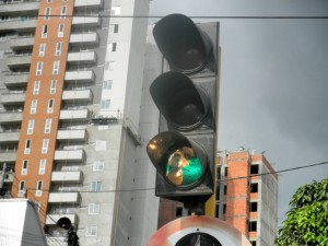 Desde mediados de septiembre empezaron a aparecer semáforos rotos en Cabecera. - Archivo / GENTE DE CABECERA