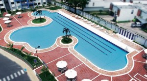 Foto piscina principal Olympo Condominio y Resort