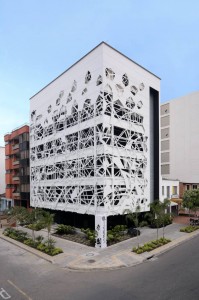 El edificio La Muela, ubicado en El Prado, es uno de los proyectos con los que más ha impactado en el sector por el estilo de su fachada