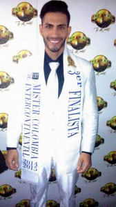 Jonatan Hair Rodríguez ocupó el tercer puesto en Mister Colombia Internacional. - Suministrada / GENTE DE CABECERA