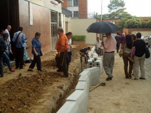 Por estos días se adelantan las obras de remodelación de andenes por parte de la Secretaría de Infraestructura de Bucaramanga en el sector de Conucos.  - Suministrada / GENTE DE CABECERA