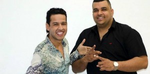 Martín Elías y Rolando Ochoa hacen parte de la nómina de artistas vallenatos que estarán en el Tsunami. - Tomada de Internet / GENTE DE CABECERA