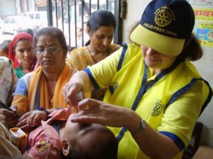 Los clubes rotarios del mundo trabajan unidos para erradicar el polio. - Tomada de Internet / GENTE DE CABECERA