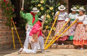 14 santandereanos estarán en escena mostrando lo mejor de la cultura y el folclor departamental. - Suministrada / GENTE DE CABECERA
