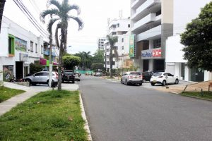 En la carrera 35 entre calles 44 y 45, se presentó hace varios días un robo a un automóvil. - Fabián Hernández/GENTE DE CABECERA
