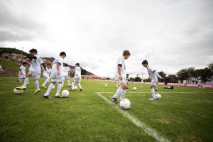 La escuela inicia el 26 de junio. Cien niños podrán entrenar con la liga inferior del Real Madrid. - Suministrada/GENTE DE CABECERA