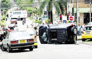 Esta imagen se vivió en la carrera 36 con calle 52, el pasado 27 de Marzo.