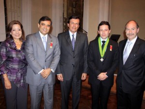 Óscar Rueda García, Viceministro de Turismo; Rafael Marín Valencia, Presidente del Consejo Directivo de la Fundación Teatro Santander, y Carlos Andrés De Hart Pinto, Viceministro de Desarrollo Empresarial.