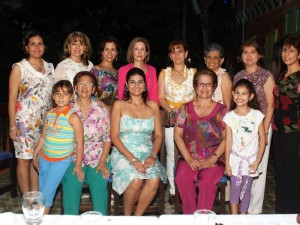 Dalet Cure, Margot Ruiz, María Carreño, Sunaya Cure, María  Cure, Johana Cure, Rosalba Arias, Faride Cure, Lucía Castellanos, Luz Plata y Amparo Cure Ruiz.