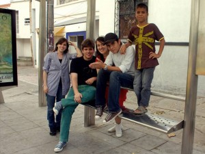 Grupo de estudiantes de la Unab, realizadores del documental 'Rebusque'.