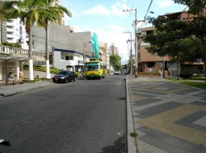 Sería bueno que metieran una ruta alimentadora de Metrolínea por esta zona.