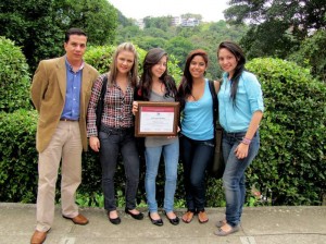 Estudiantes de tercer semestre de Artes Audiovisuales.