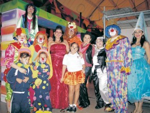 Clara Toloza, Lina León, Patricia Jurado, Yudy Becerra, Ana M. Higuera, Claudia Aponte, Jairo Vitta, Javier Rodríguez y Janeth Ferreira.