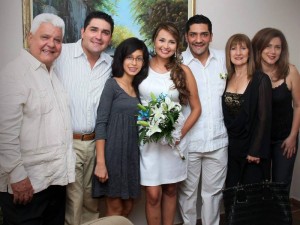 Adolfo Herrera, Iván Darío Herrera Amorocho, Daniela Ramos Herrera, Viviana Marcela Domínguez Colmenares, Adolfo Enrique Herrera Amorocho, Ángela Amorocho de Herrera y Luz Ángela Herrera Amorocho.