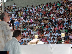 La jornada liderada por la Fundación Los Santos Ángeles contará con  del sacerdote español José Antonio Fortea y el argentino José Luis Aguilar.