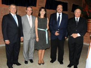 Reconocimiento a personajes que hicieron parte del Programa de Medicina de la Facultad de Ciencias de la Salud.