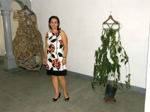 María Álix y algunas de sus obras artísticas.