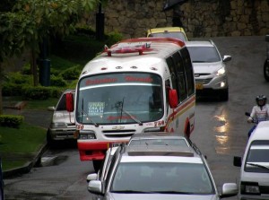 Siguen las quejas por la falta de una ruta constante en Pan de Azúcar.