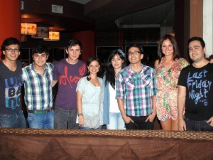 Diego Fernando Arciniegas, Sergio Serrano, Raúl Pérez, Ángela María Pereira, Andrea Calderón, Andrés Guturo, Silvia Becerra y Óscar Olaya.