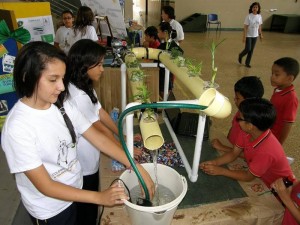 Los estudiantes demostraron los alcances de su creatividad.