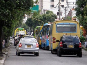 La entrada de Metrolínea a la carrera 33 ya no sería para el 1 de noviembre próximo.