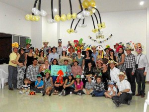 Isabel de Guerrero, Maruja de Rueda, Silvia Helena Gue-rrero, Hernando Rueda, Claudia Rocío Guerrero, Javier Cote, Jorge Guerrero, Javier Andrés Guerrero, Manuel Enrique Rueda, Jaime Rueda y Luz Esther Rueda, entre otros.