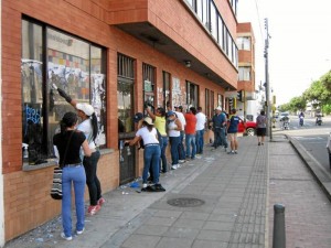 Se espera que cada sábado aumente el número de 'defensores de los bienes públicos'