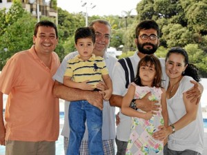 Carlos Castillo Bayter, Javier Enrique Castillo Bayter, Juan Carlos Castillo Cadena, María Valentina Castillo y Sandra María Bayter.