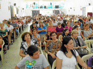 Desde la eucaristía de la Última Cena, del Jueves Santo, se vio el templo lleno.