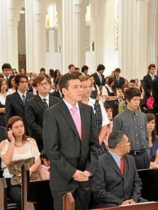 Confirmaciones en el Sagrado Corazón de Jesús.