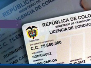 La  verificación del registro de  la licencia de conducción en el Runt se en la página www.runt.com.co