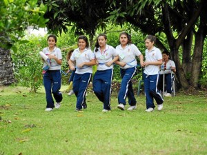 Mediante varios juegos las niñas practicaron ejercicios matemáticos. ( Fotos Suministradas)