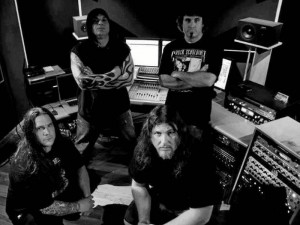 Para adquirir más información sobre el concierto de la banda Massacre puede entrar a la página en Facebook: Para adquirir más información sobre el concierto de la banda Massacre puede entrar a la página en Facebook: