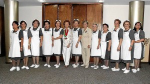 Rosalba González, Marha Rangel, Rosa Mary Pineda, Edelmira Niño de Parra, Leo-nor Lozada de Acuña, Rosmira Vera de Campos, Yolanda de Ladino, Carmen Sofía Arenas, Gladys Remolina, Gloria Ortiz, Hortensia de Serrano, Elsa Gómez de Álvarez y Maritza Acevedo.