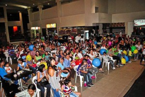 El Centro Comercial Ca-becera Cuarta Etapa tie-ne preparadas varias sor-presas para los niños en su mes.