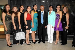 Doris Becerra, Diana Luna, Laurens Díaz, Milena Rojas, Liliana Mora Isidro, Luis Felipe Cano, Aura María Latorre, Mónica Marcela Angarita y Yaqueline Bustos.