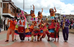 El Circo Teatro Incubaxion, finalista del programa Colombia Tiene Talento 2012, estará presente en el lanzamiento del Pacto Ciudadano por la Convivencia. - Suministrada /GENTE DE CABECERA