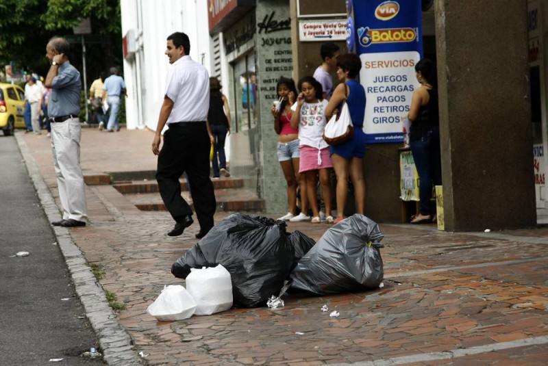 Estas bolsas le dan a Cabecera una imagen más sucia y desordenada