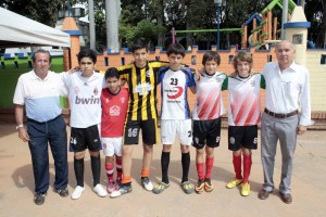 Herman ‘El Cuca’  Aceros, Andrés Reyes, George Davis Barón, Cristián Monroy, Wilson Granados, Agustín Niño Ardila, Sebastián Niño Arenas y Orlando Niño Sanabria. - Javier Gutiérrez / GENTE DE CABECERA