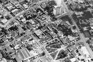 No había edificios. Las casas rodeaban el parque Las Palmas en los años 60 y 70