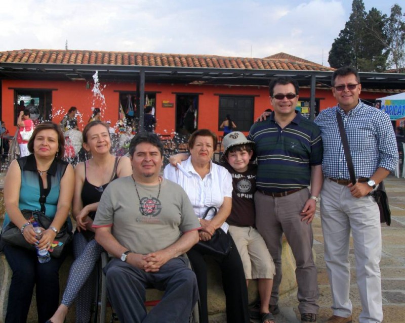 Nury Espinel Aldana, Teresa Aldana, Hernando Espinel Aldana, Matilde Aldana, Juan José Anzola, Miguel Anzola y Sady Espinel Aldana. - Suministrada / GENTE DE CABECERA