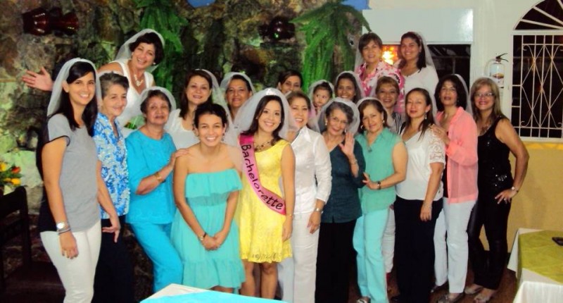 Angélica Arias, Nelly Mendoza, Olga Mendoza, Edna Sanjuan, Astrid Chacón, Luz Marina Rueda, Sofía Chacón, Adriana Durán, Pilar Sanjuan, Patricia Valenzuela, Gladys Arias, Claudia Sanjuan, Martha Valenzuela, Sonia Cáceres, Saray Santiago, Celmira Navarro, Stella Santiago, Laura Chacón y Estephanía Chacón. - Suministrada /GENTE DE CABECERA