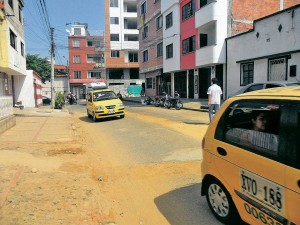 Un alivio pronto piden los habitantes de la carrera 38, en Álvarez. - Suministrada /GENTE DE CABECERA