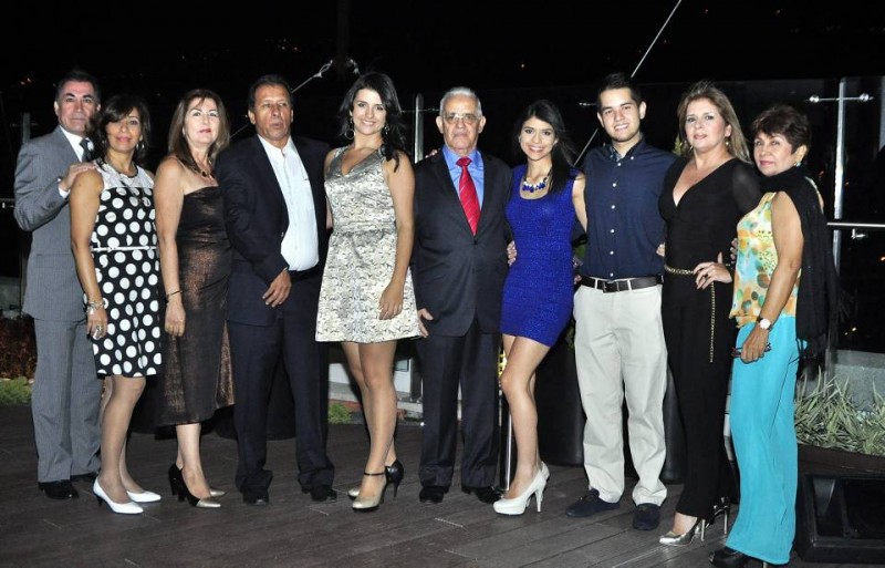 Édgar Alfonso Fandiño, Lilia Ramírez, Cecilia Céspedes, Carlos Ramírez, Silvia Bernal, Jorge Bernal, Katherine Bernal, Juan Francisco Prada, Dorita Ramírez y Álix Ramírez. - Laura Herrera / GENTE DE CABECERA