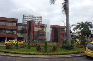 La fuente de la glorieta funciona hace varios días haciendo así más atractivo el lugar. 